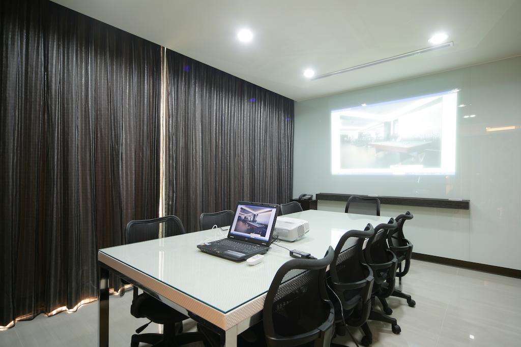 Daya Dubai Villa Motel מראה חיצוני תמונה