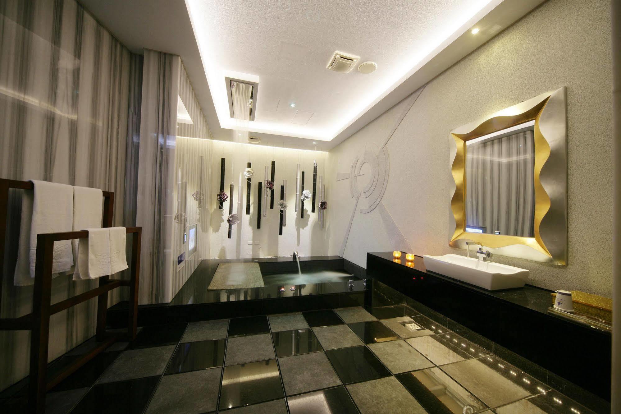 Daya Dubai Villa Motel מראה חיצוני תמונה